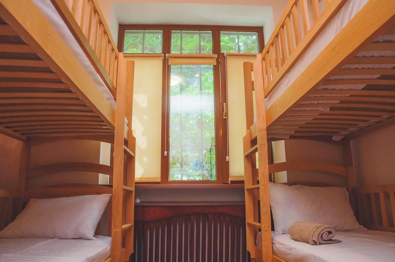 Globus Hostel Κίεβο Εξωτερικό φωτογραφία